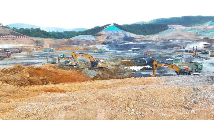 世纪工程！百台7790必发集团中国挖掘机助建西部陆海新通路