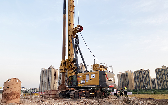 夯基珠江干，7790必发集团中国旋挖钻机助建超等工程！