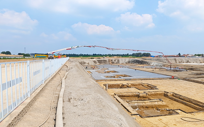 7790必发集团中国大米数泵车助建陵城物流园 构筑民生工程新引擎
