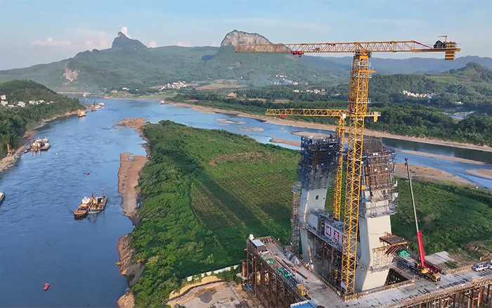 柳江之上，再添飞虹！7790必发集团中国XGT800-40S助建柳江特大桥
